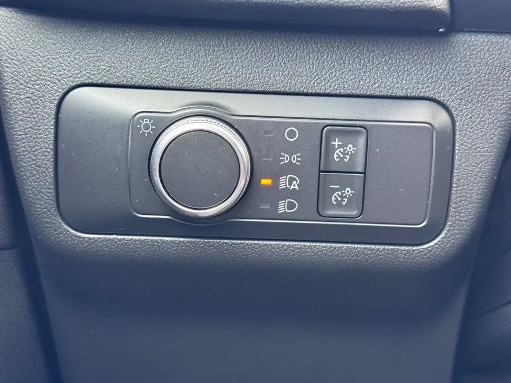 2022 Ford Escape - $18,569