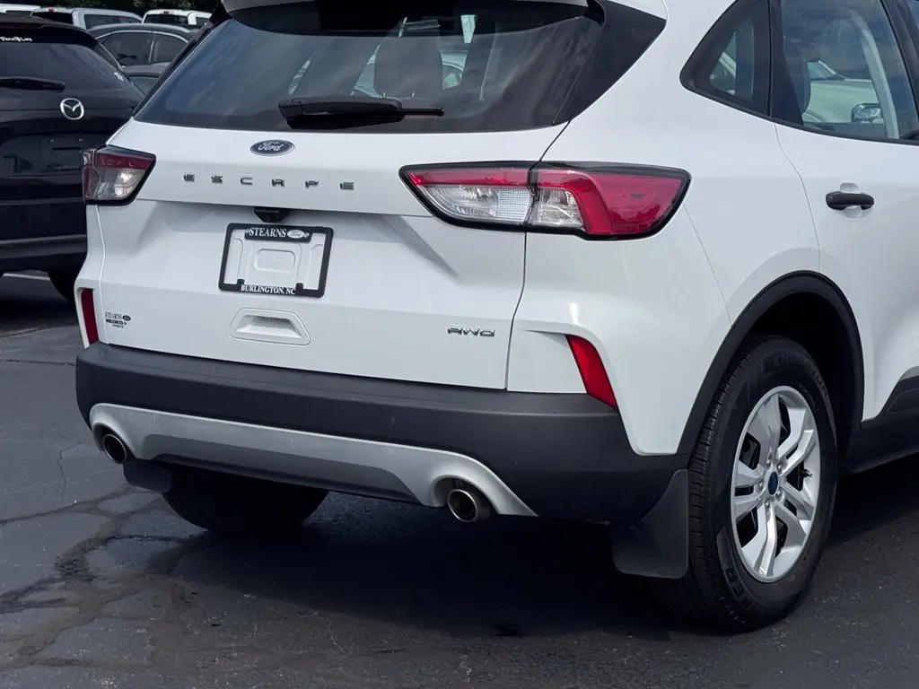 2022 Ford Escape - $18,569