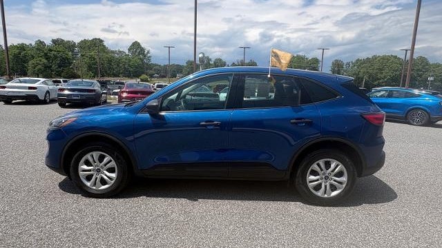 2022 Ford Escape S