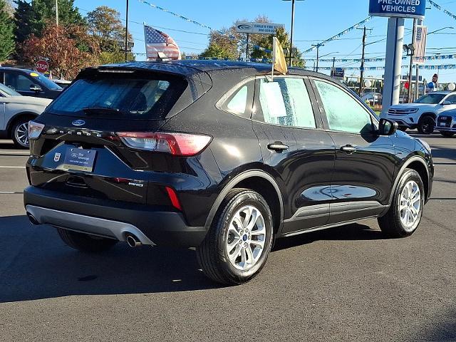 2022 Ford Escape - $18,849