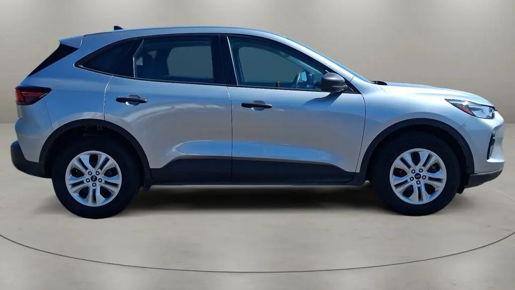 2023 Ford Escape Base