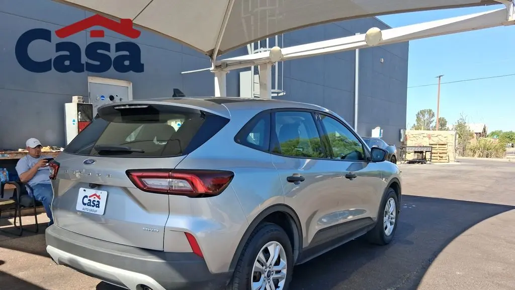 2023 Ford Escape Base