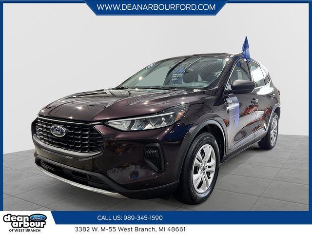 2023 Ford Escape - $21,997