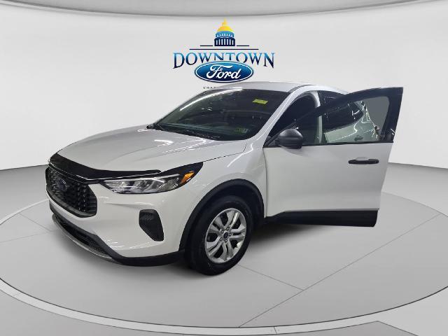 2023 Ford Escape - $19,948