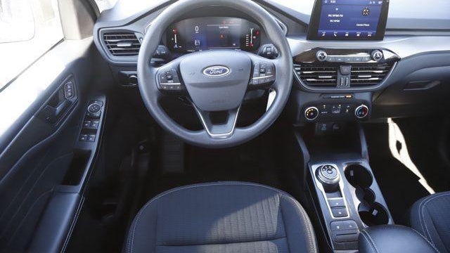 2023 Ford Escape Base