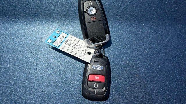 2020 Ford Escape SE