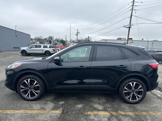 2022 Ford Escape - $20,625