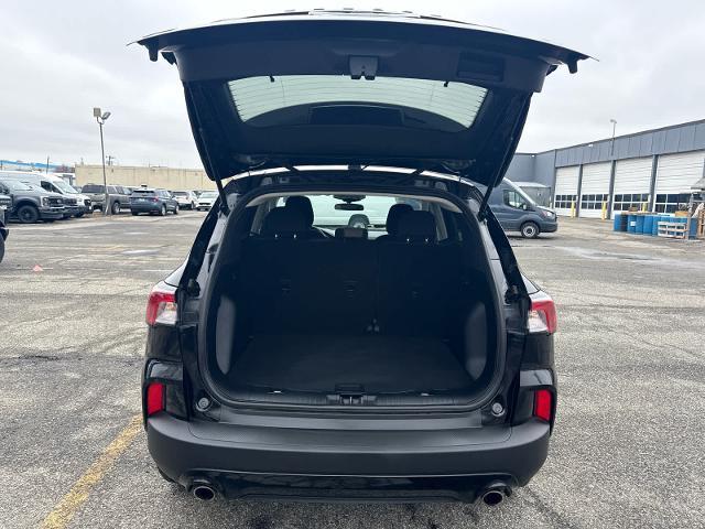 2022 Ford Escape - $20,625