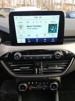 2022 Escape Thumbnail 16