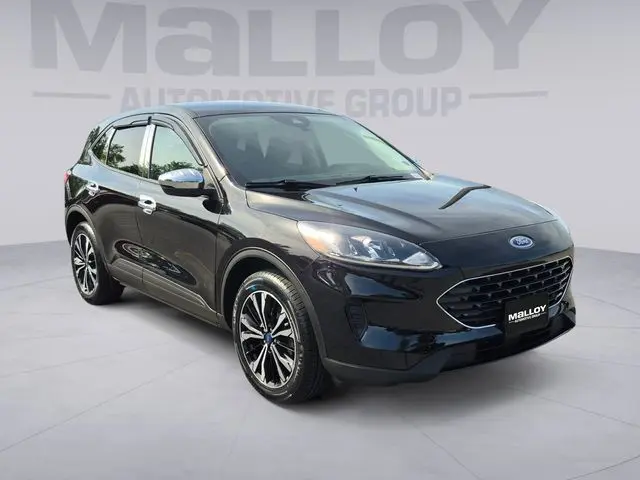 2022 Ford Escape - $19,900