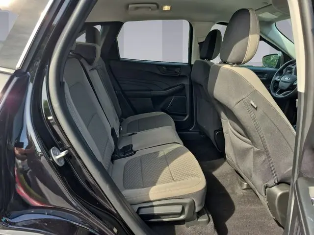 2022 Ford Escape - $19,900
