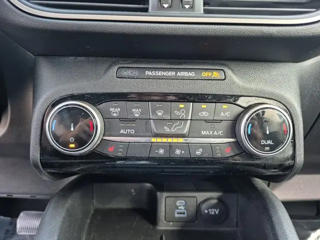 2022 Ford Escape - $19,900