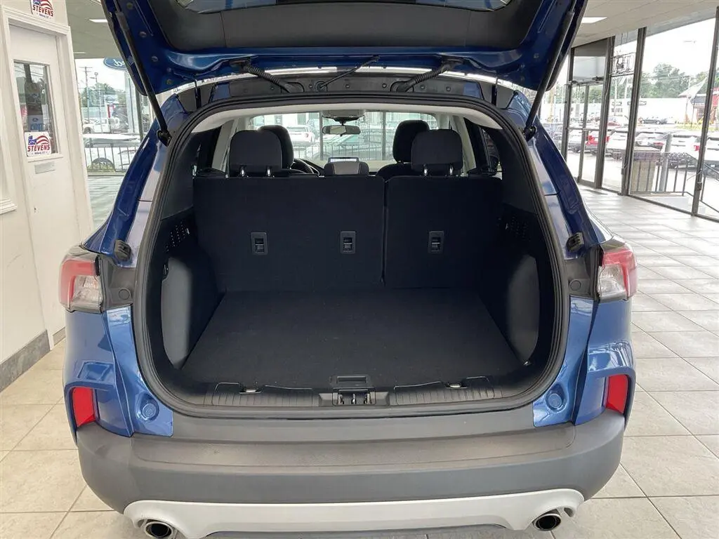 2022 Ford Escape - $19,495