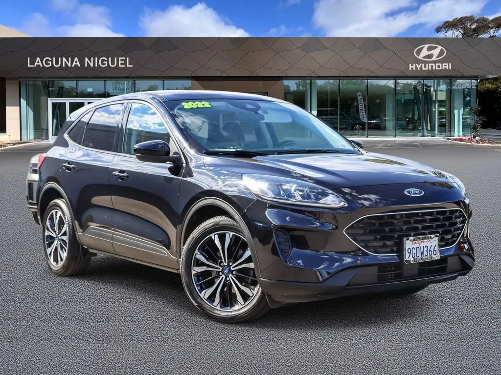 2022 Ford Escape - $15,495