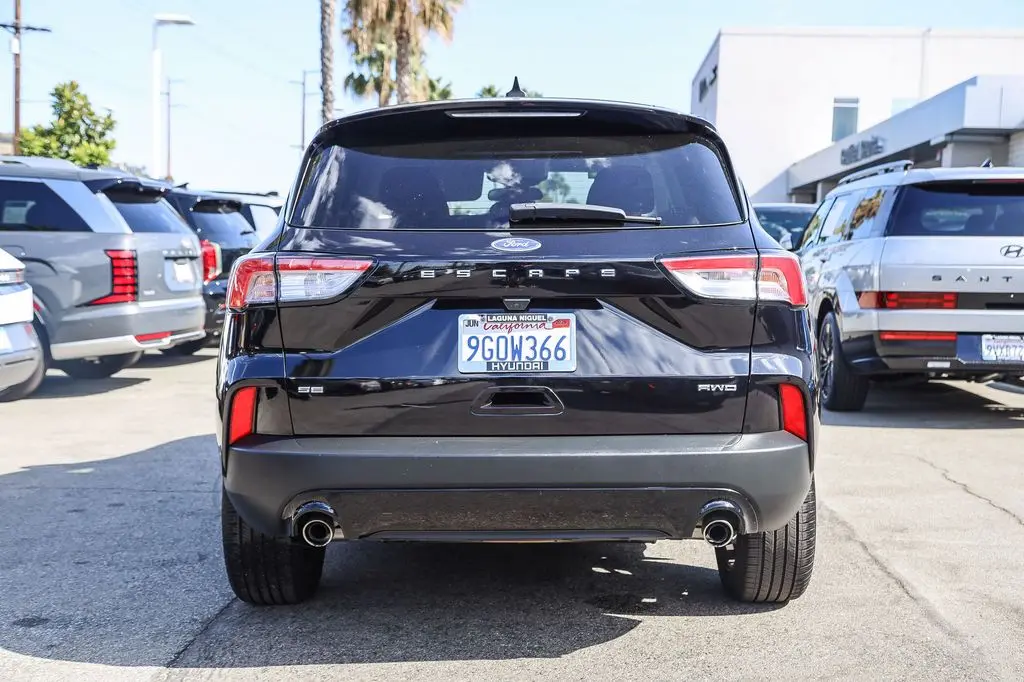 2022 Ford Escape - $15,495