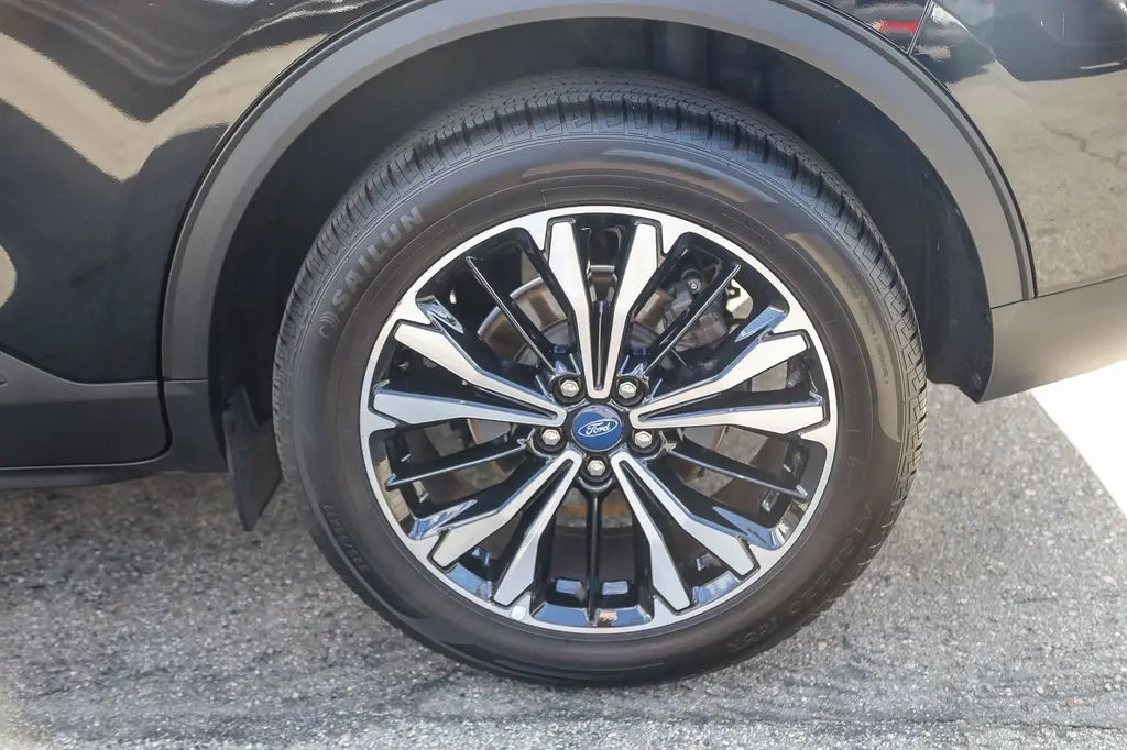 2022 Ford Escape - $15,495