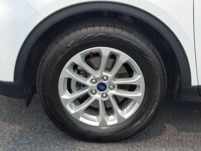 2022 Ford Escape - $21,990