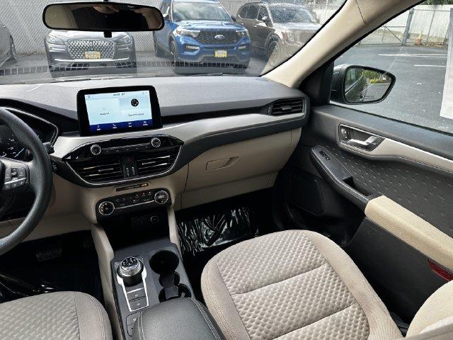 2020 Ford Escape - $15,200