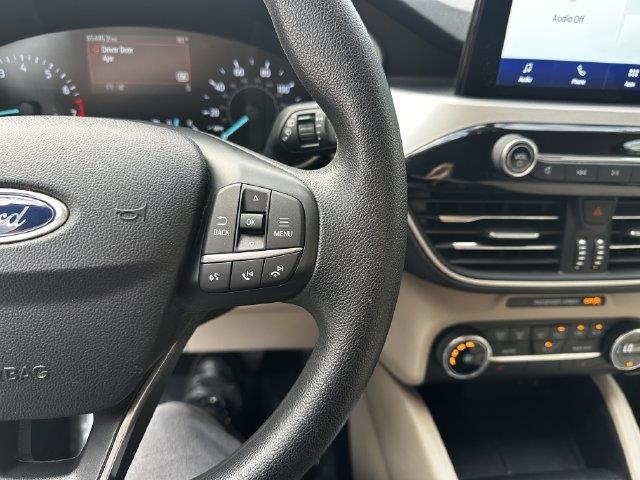2020 Ford Escape - $15,200