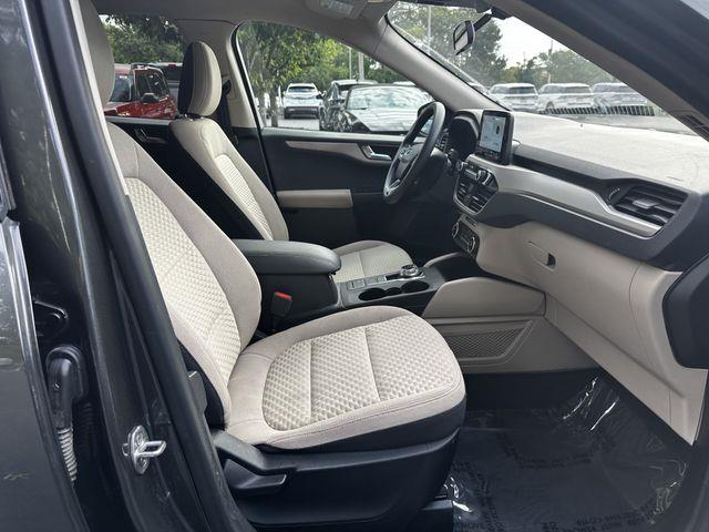 2020 Ford Escape - $15,200