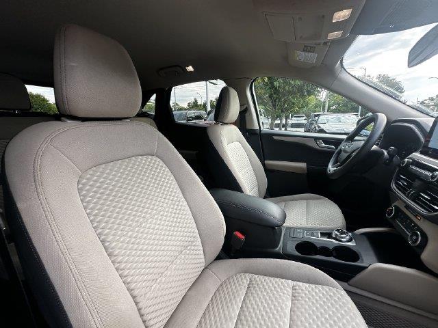2020 Ford Escape - $15,200