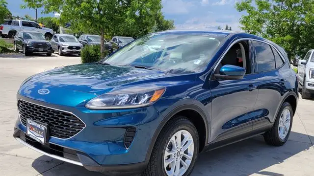 2020 Ford Escape SE