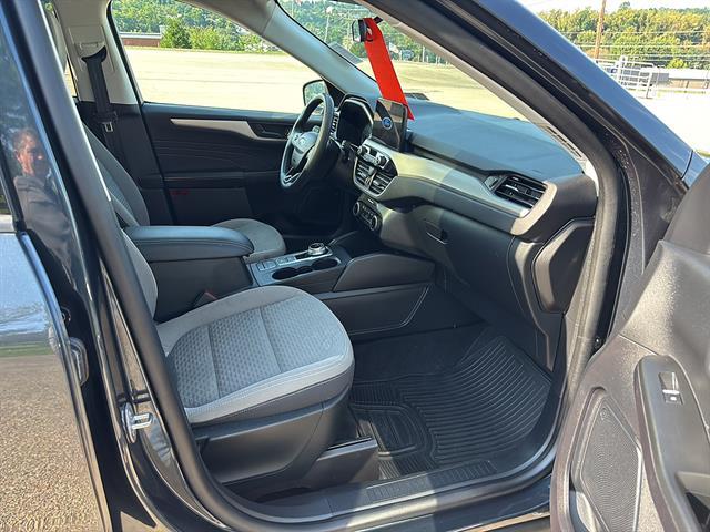 2022 Ford Escape - $20,900