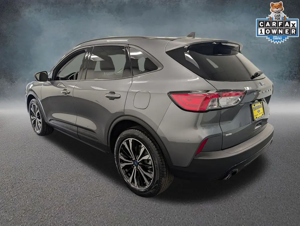 2022 Ford Escape - $19,911