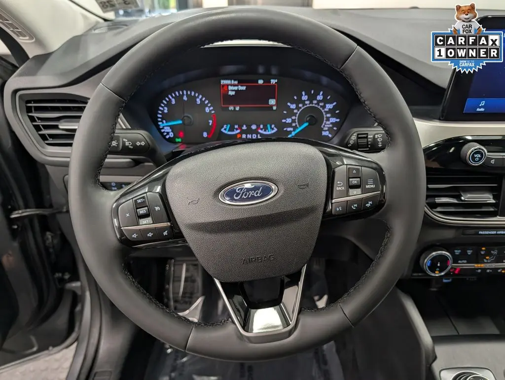 2022 Ford Escape - $19,911