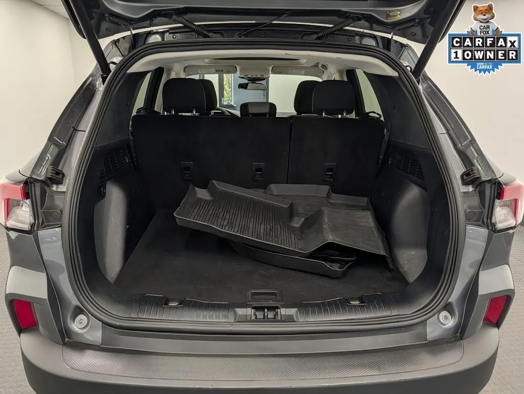 2022 Ford Escape - $19,911