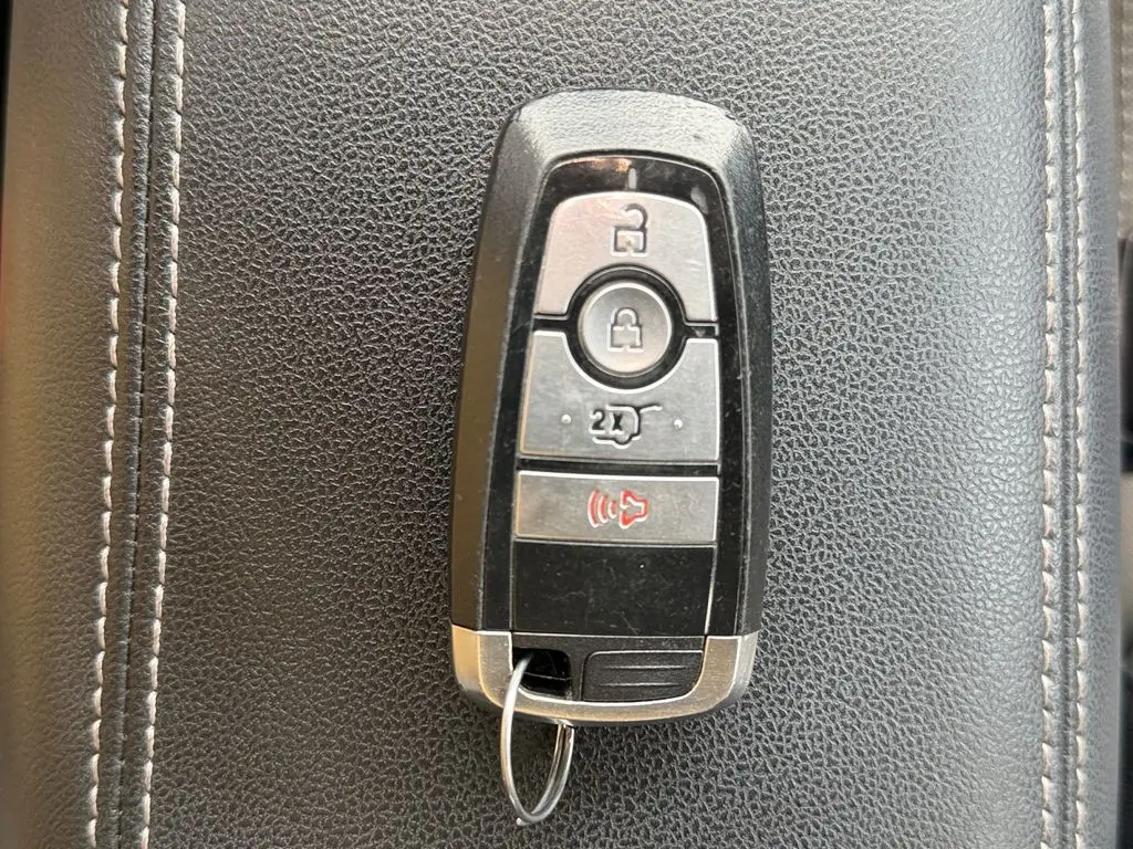 2022 Ford Escape - $15,000