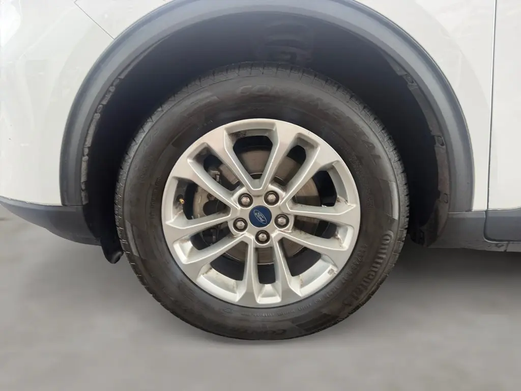 2022 Ford Escape - $15,000