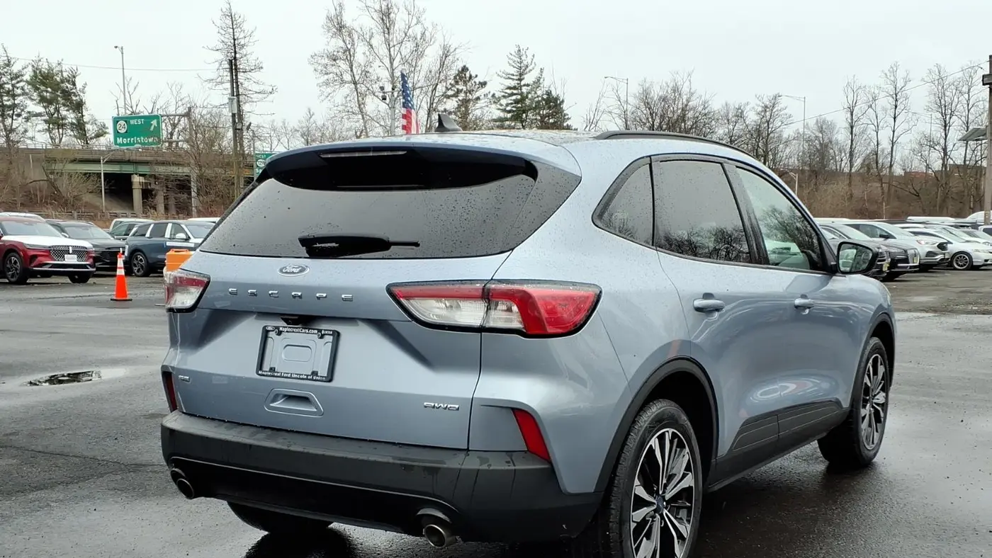 2022 Ford Escape SE
