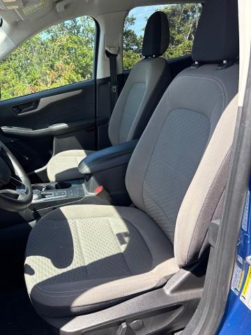2022 Ford Escape - $24,967