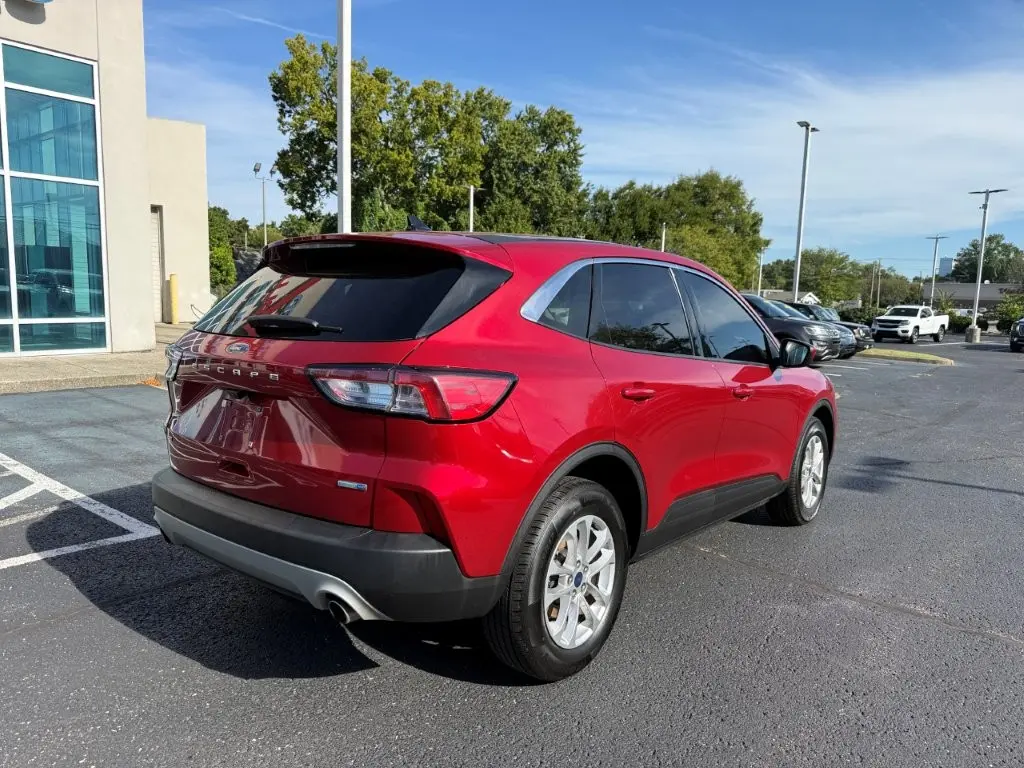 2020 Ford Escape - $12,899
