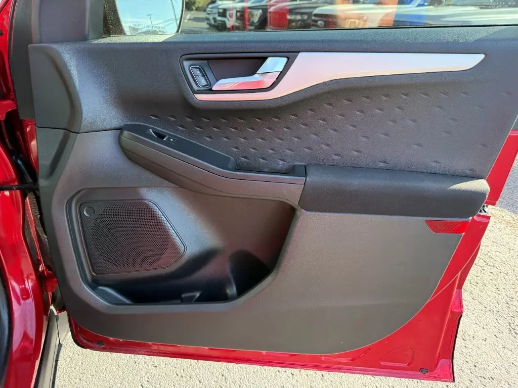 2020 Ford Escape - $12,899