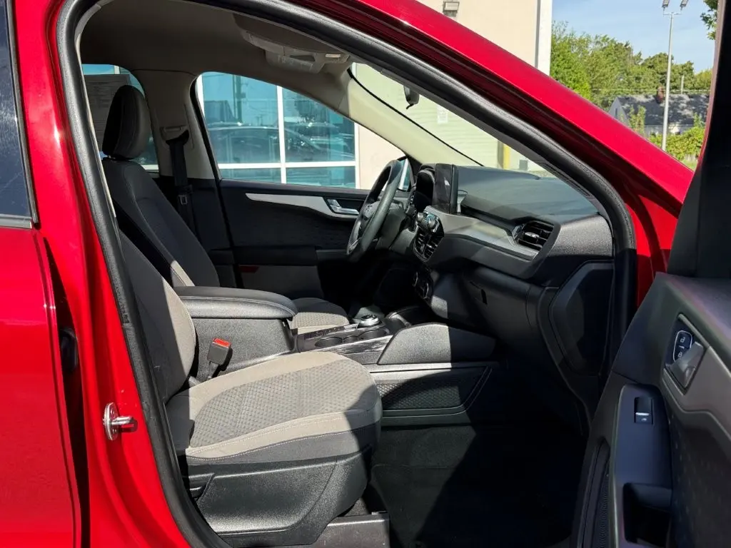 2020 Ford Escape - $12,899