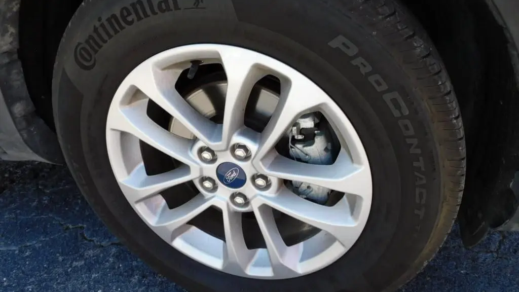 2020 Ford Escape SE