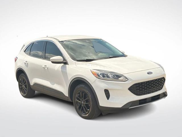 2021 Ford Escape SE — photo 1 of 12