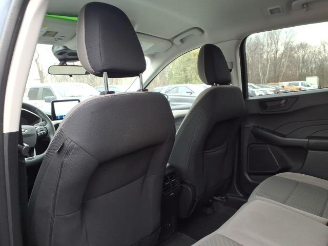 2022 Ford Escape - $23,900