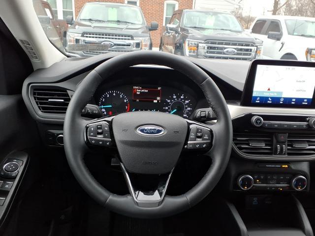2022 Ford Escape - $23,900
