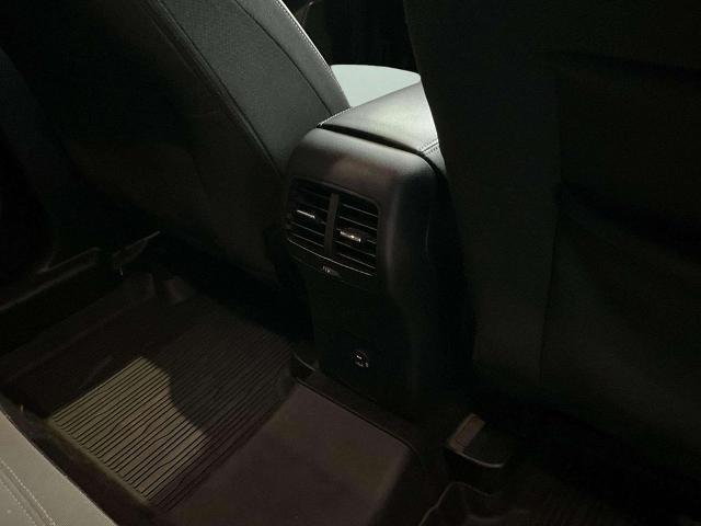 2022 Ford Escape - $17,999