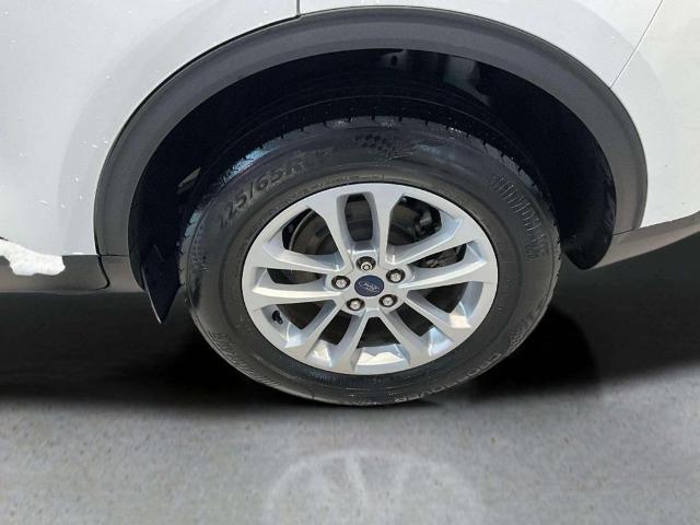 2022 Ford Escape - $17,999