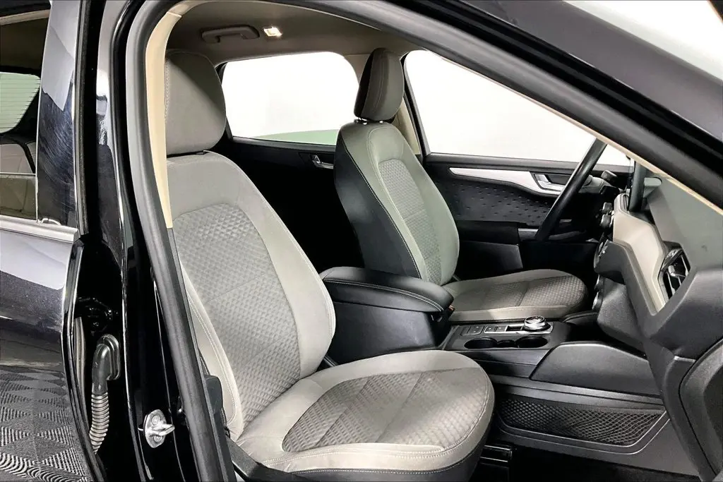 2020 Ford Escape - $15,941