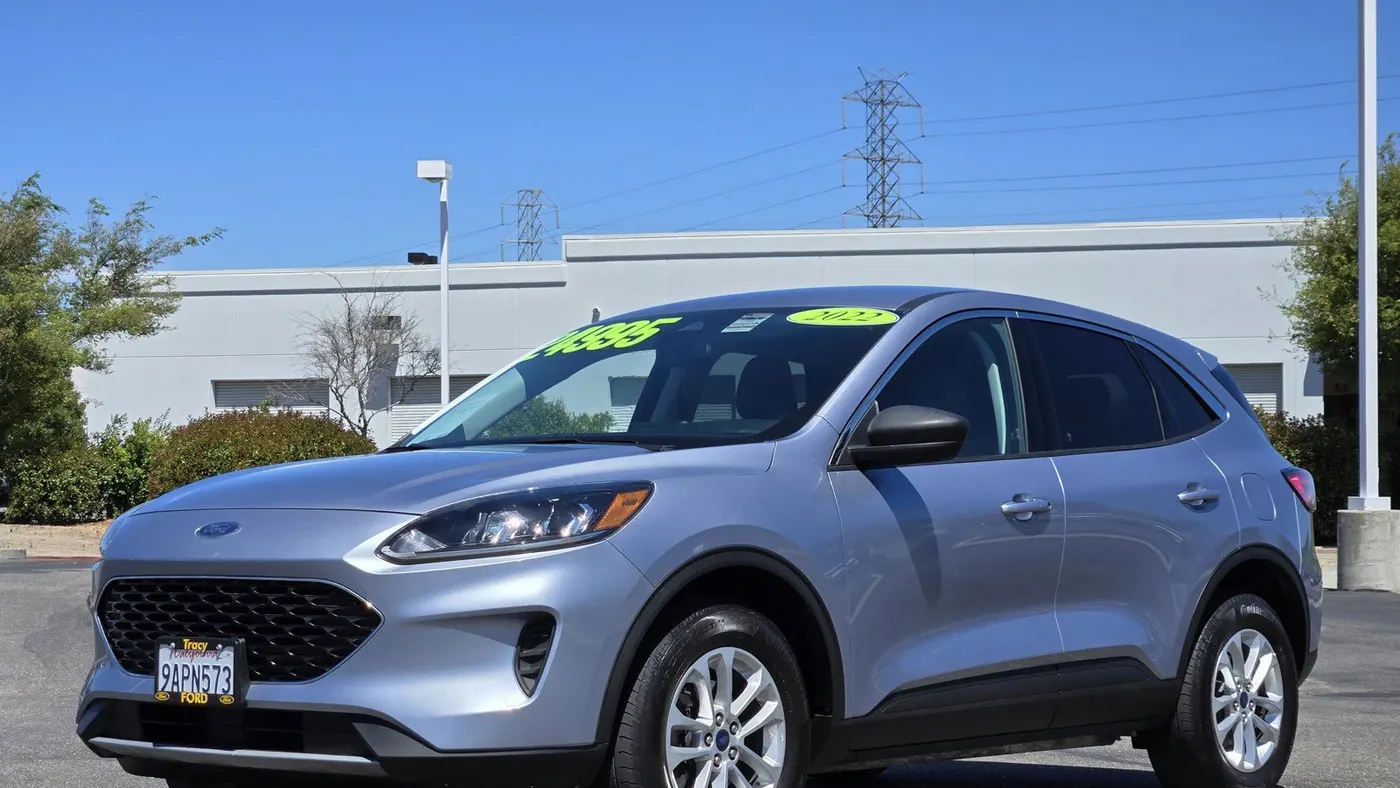 2022 Ford Escape SE