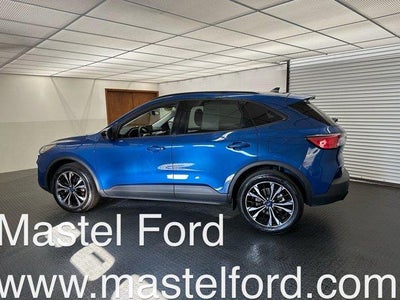 2022 Ford Escape AWD SE 4DR SUV