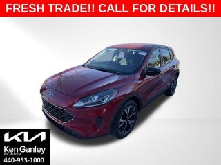 2021 Ford Escape with Rapid Red Metallic Tinted Clearcoat Exterior