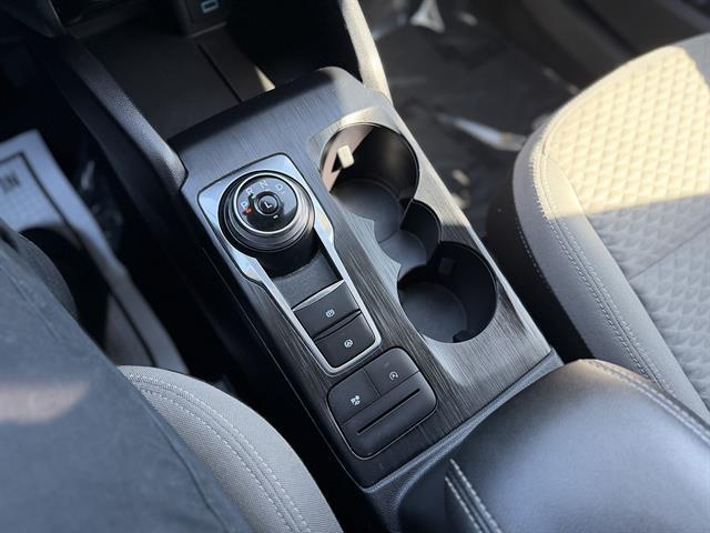2022 Ford Escape - $19,990
