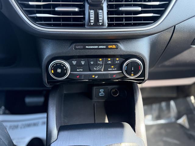 2022 Ford Escape - $19,990