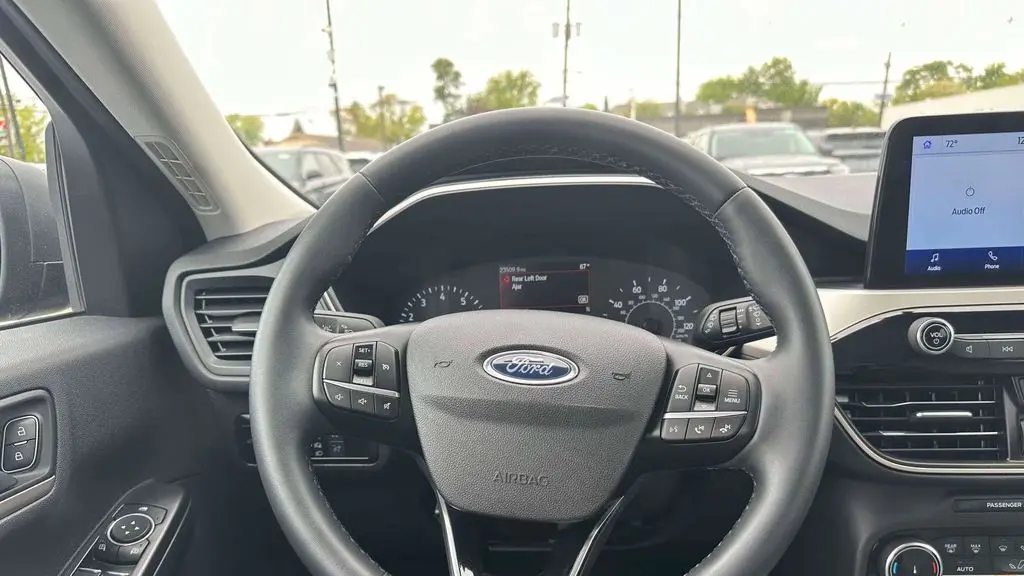 2022 Ford Escape SE